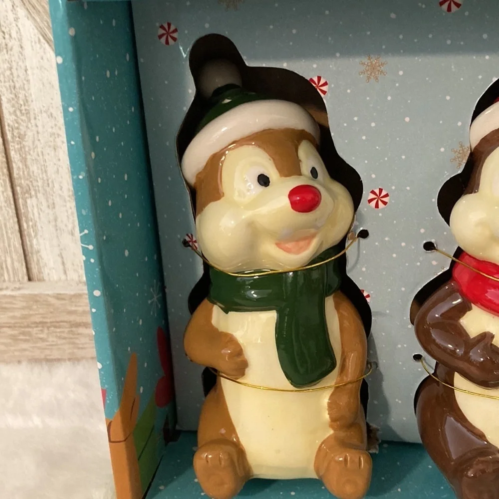 Disney Chip and Dale Christmas Shakers